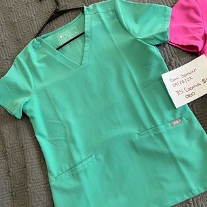 FIGS SURGICAL GREEN CASMA SIZE XS